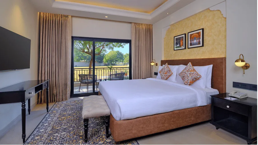 Superior King Room with Garden View